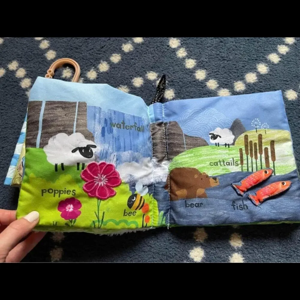 Baby crinkle books